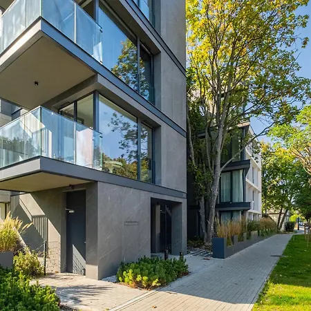 Salt & By 200 M Do Plazy, Ergo Arena * Sopot